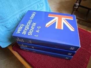 velký anglicko-český slovník